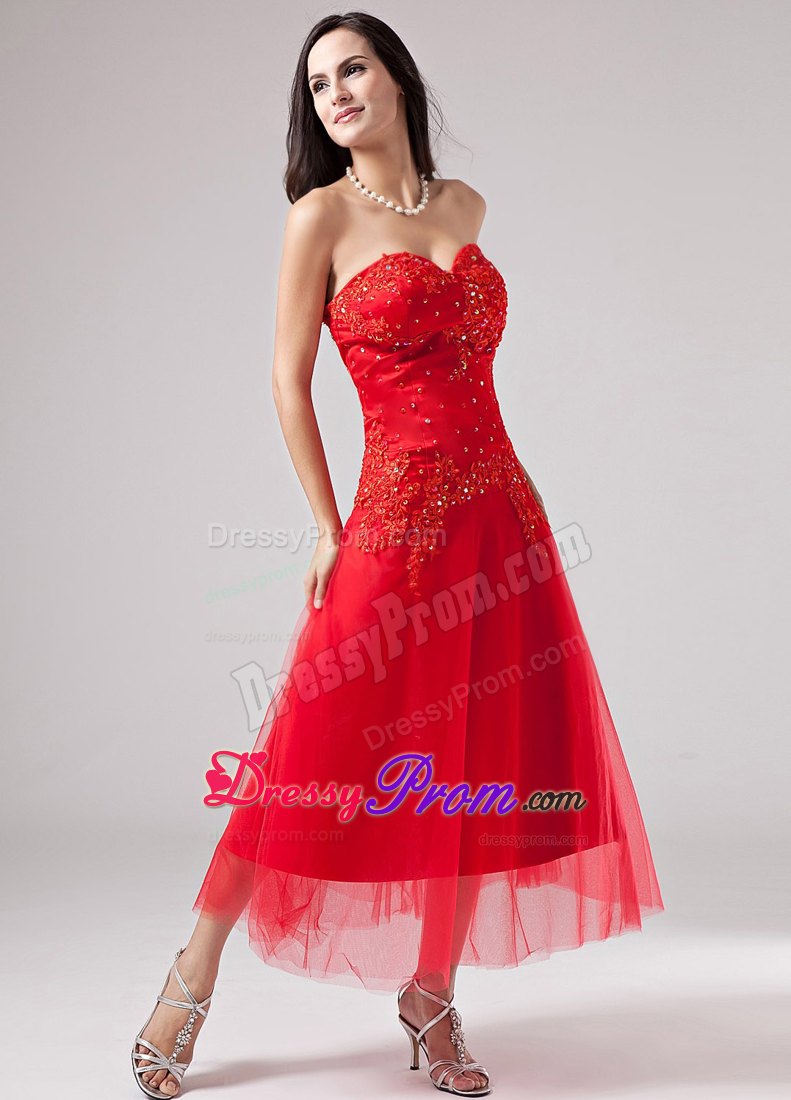 Red Sweetheart Tulle Prom Dress With Appliques Beaded under 150