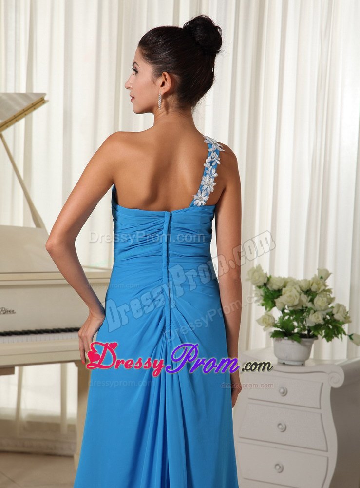 Appliques Decorate One Shoulder Sky Blue High Slit Prom Dress Train