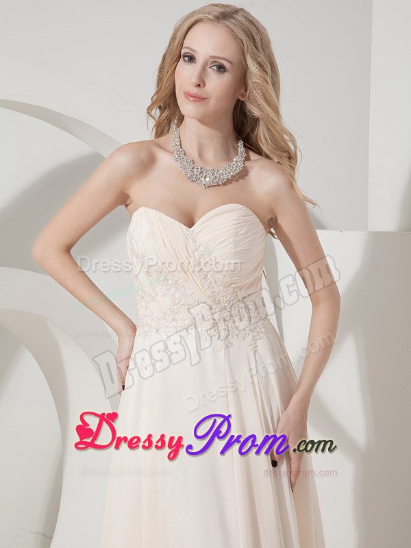 Column Sweetheart Champagne Chiffon Appliques Prom Dress in Goulburn