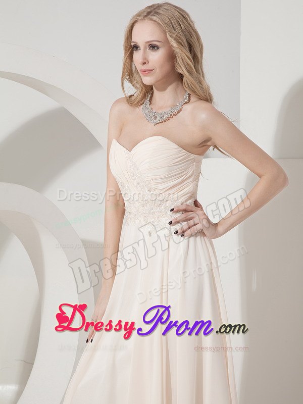 Column Sweetheart Champagne Chiffon Appliques Prom Dress in Goulburn