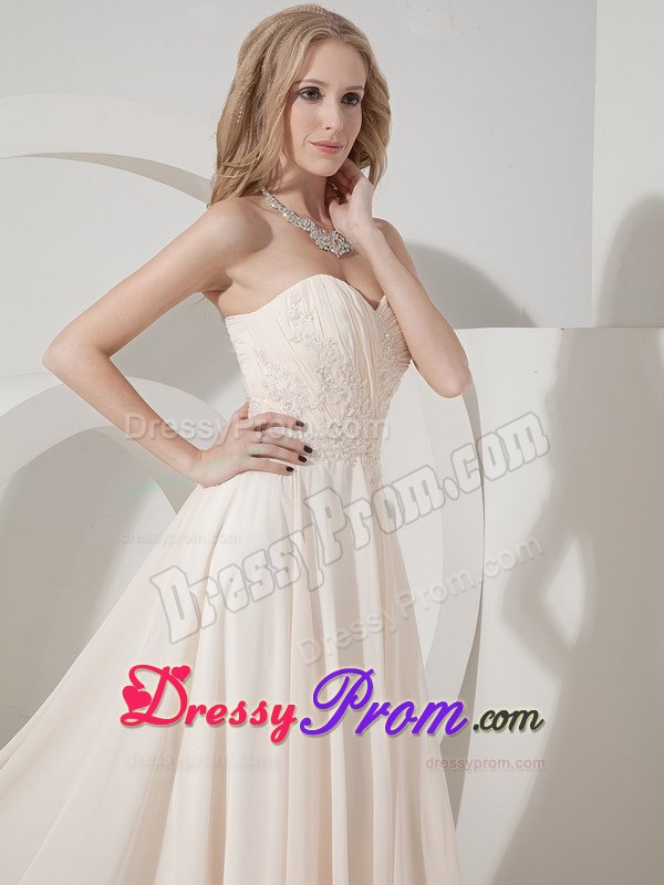 Column Sweetheart Champagne Chiffon Appliques Prom Dress in Goulburn