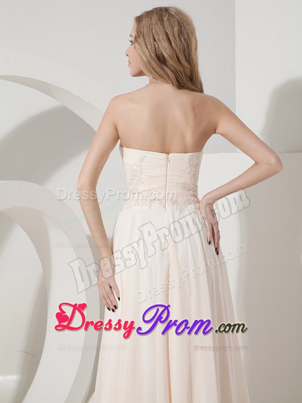 Column Sweetheart Champagne Chiffon Appliques Prom Dress in Goulburn