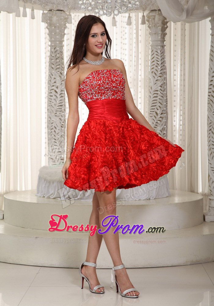Red Strapless A-line Beading Prom Dress in Fabric With Rolling Flower