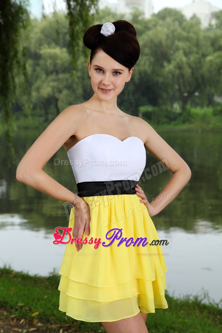 Empire Sweetheart Mini-length Yellow and White Chiffon Sash Prom Dress