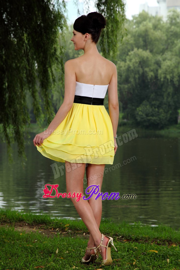Empire Sweetheart Mini-length Yellow and White Chiffon Sash Prom Dress