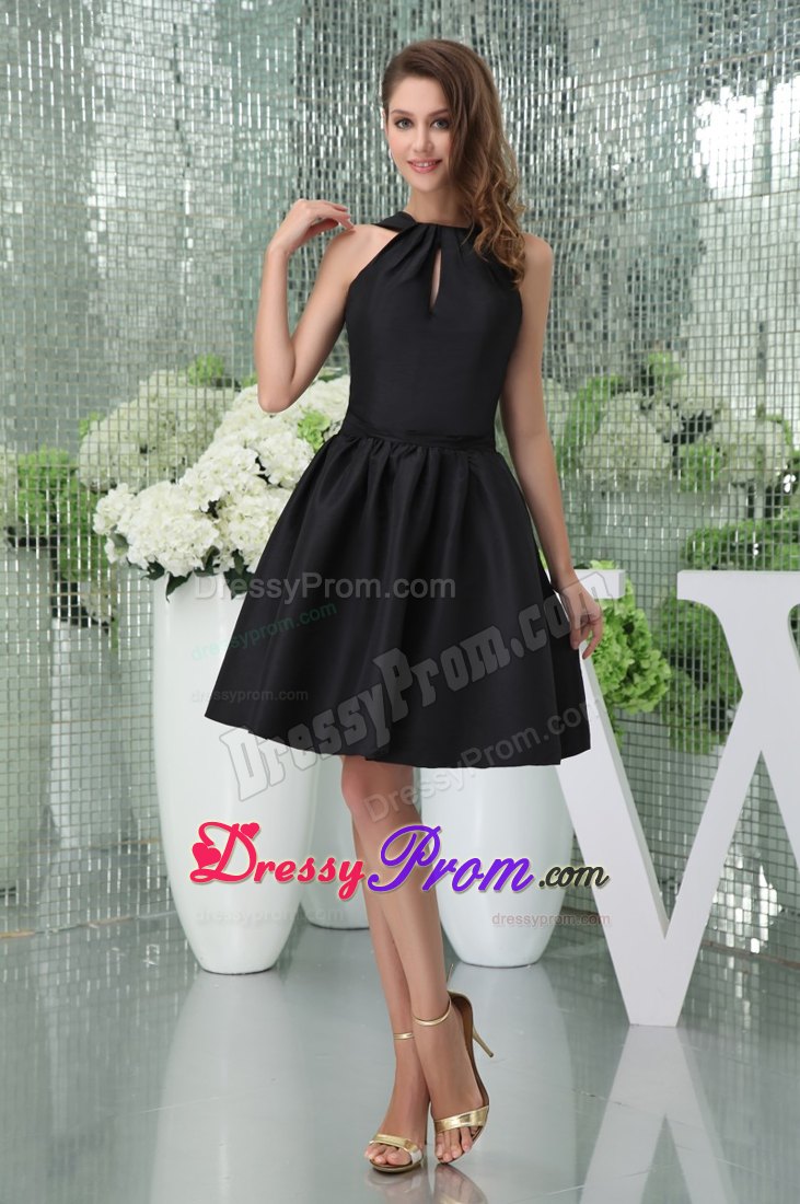 Black A-line Straps Knee-length Satin Prom Dress for Girls in Bendigo