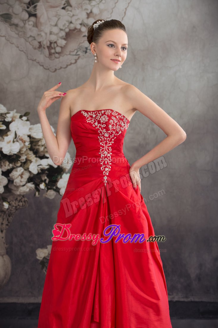 A-line Strapless Floor-length Red Prom Dress with Appliques in Ballarat