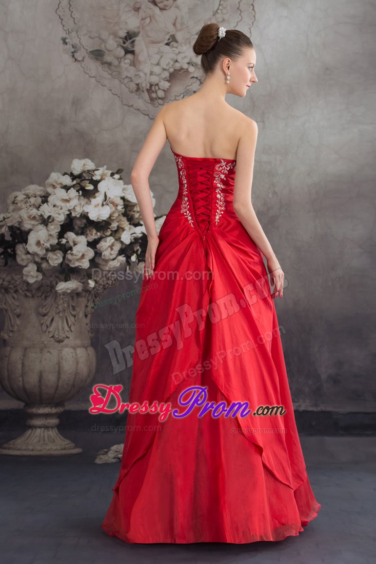 A-line Strapless Floor-length Red Prom Dress with Appliques in Ballarat