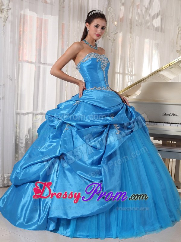 Blue Appliques Ball Gown Strapless Taffeta and Tulle Quinceanera Gowns