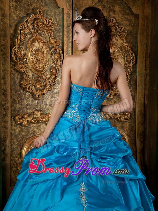 Sweetheart Teal Ball Gown Quinceanera Dress with Appliques and Pick-ups