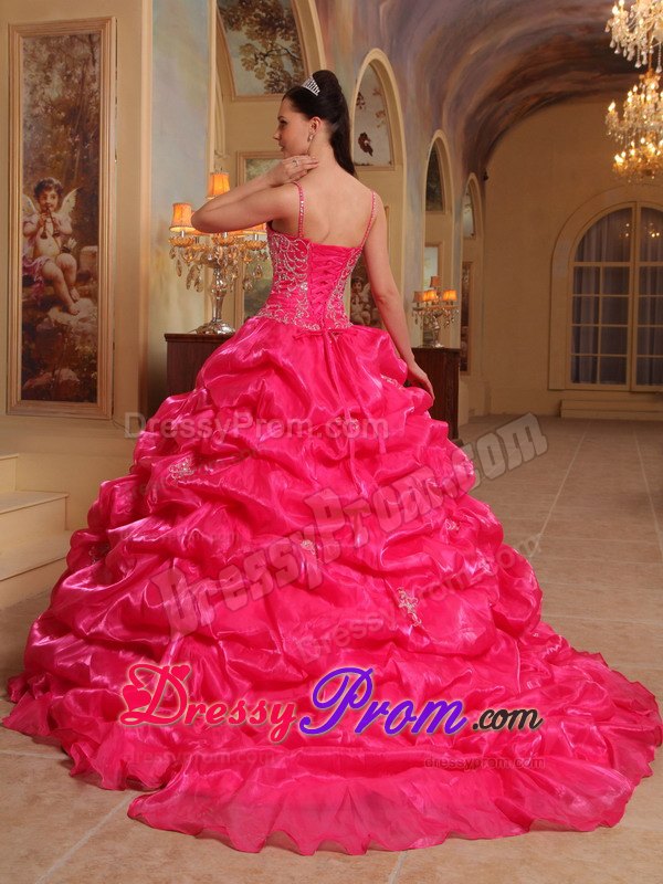 Spaghetti Straps Red Ball Gown Quinceanera Dress with Embroidery
