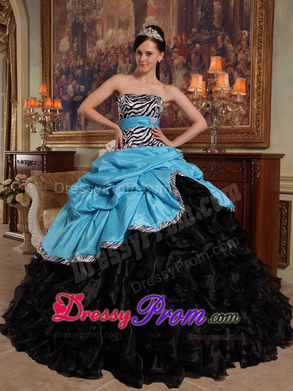 Sweetheart Pick-ups Aqua Blue and Black Dresses For a Quinceanera
