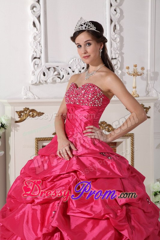 Beading Sweetheart Ball Gown Taffeta Quinceanera Dress in Coral Red