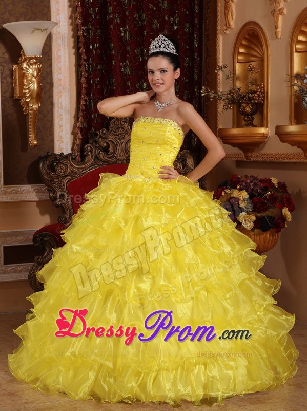 Beading Strapless Ball Gown Floor-length Quinceanera Dress in Yellow