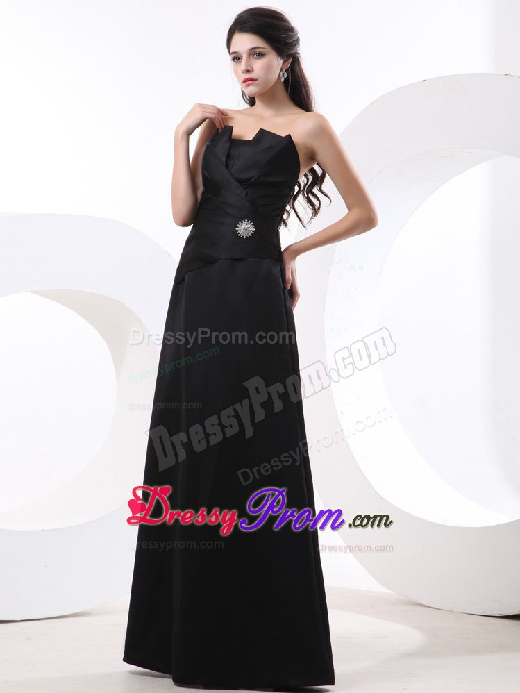 New Floor-length Black Ruched Beaded Derbyshire Prom Dress