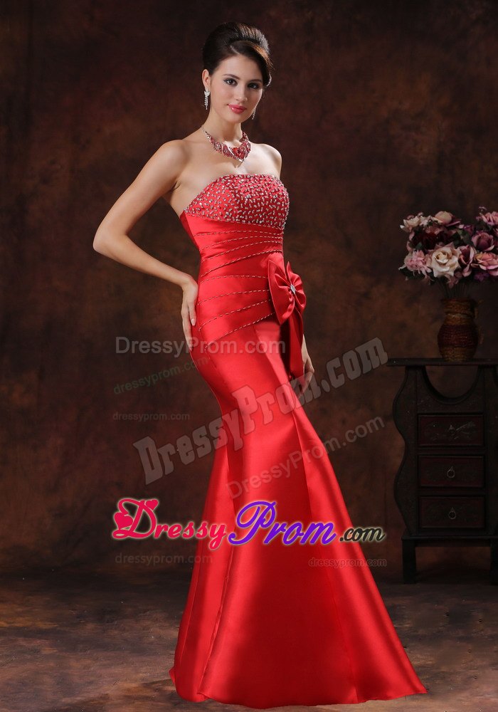 Strapless Mermaid Red Satin Prom Dress with Bowknot and Beads