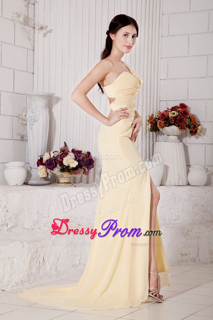 Plus Size One Shoulder Flowers Slitted Light Yellow Prom Dress