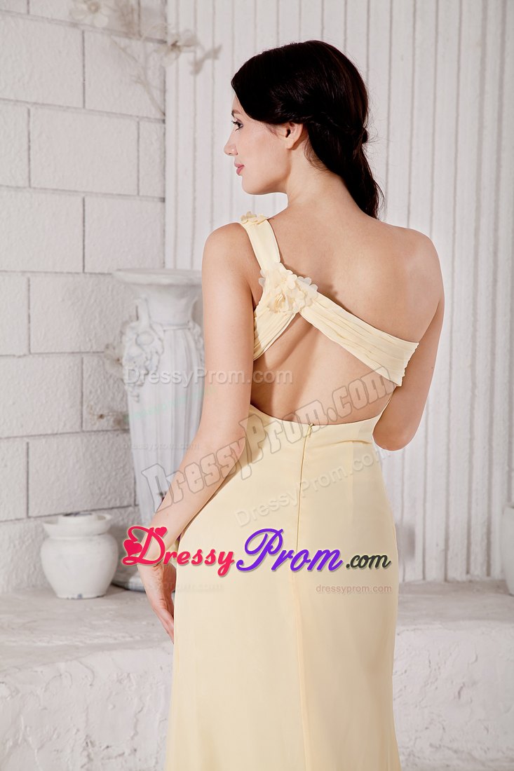 Plus Size One Shoulder Flowers Slitted Light Yellow Prom Dress