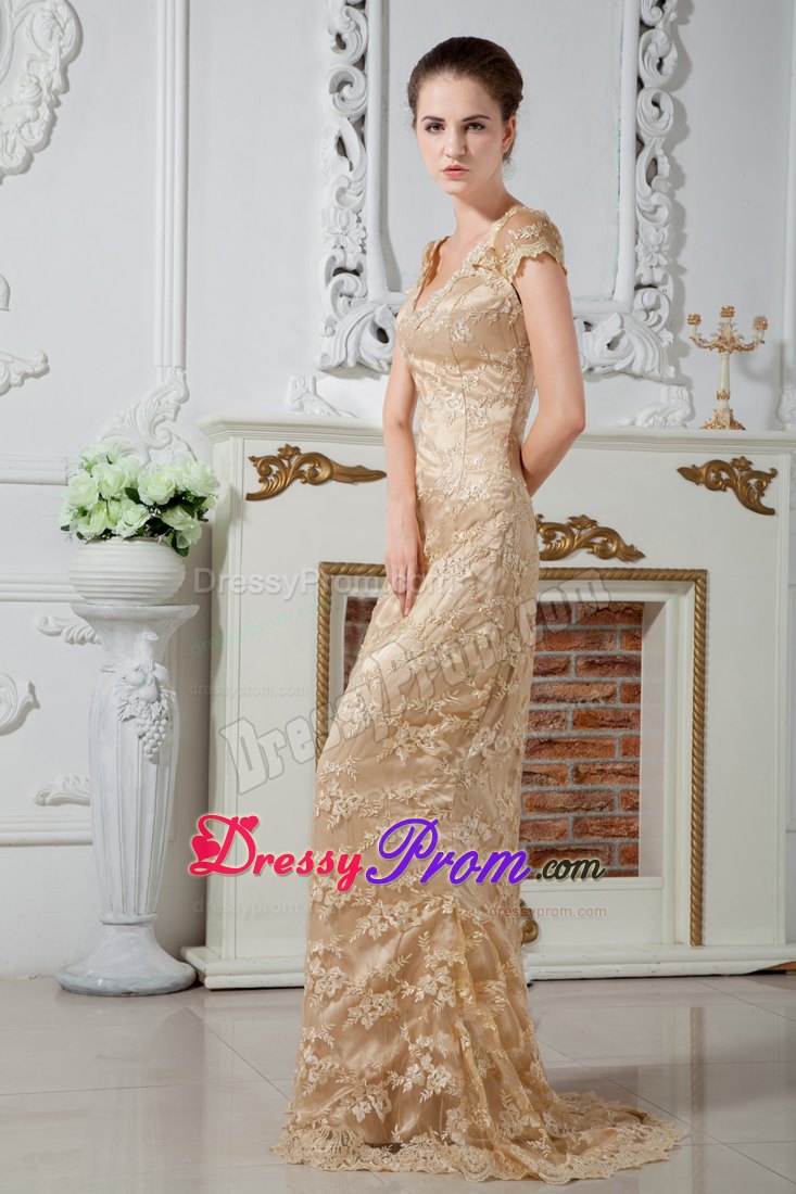 V-Neck Brush Train Champagne Lace Dress for Prom Queen