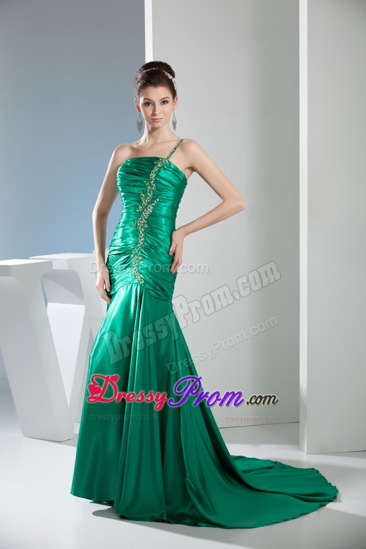 Court Train One Shoulder Green Ruched Beaded Prom Dress