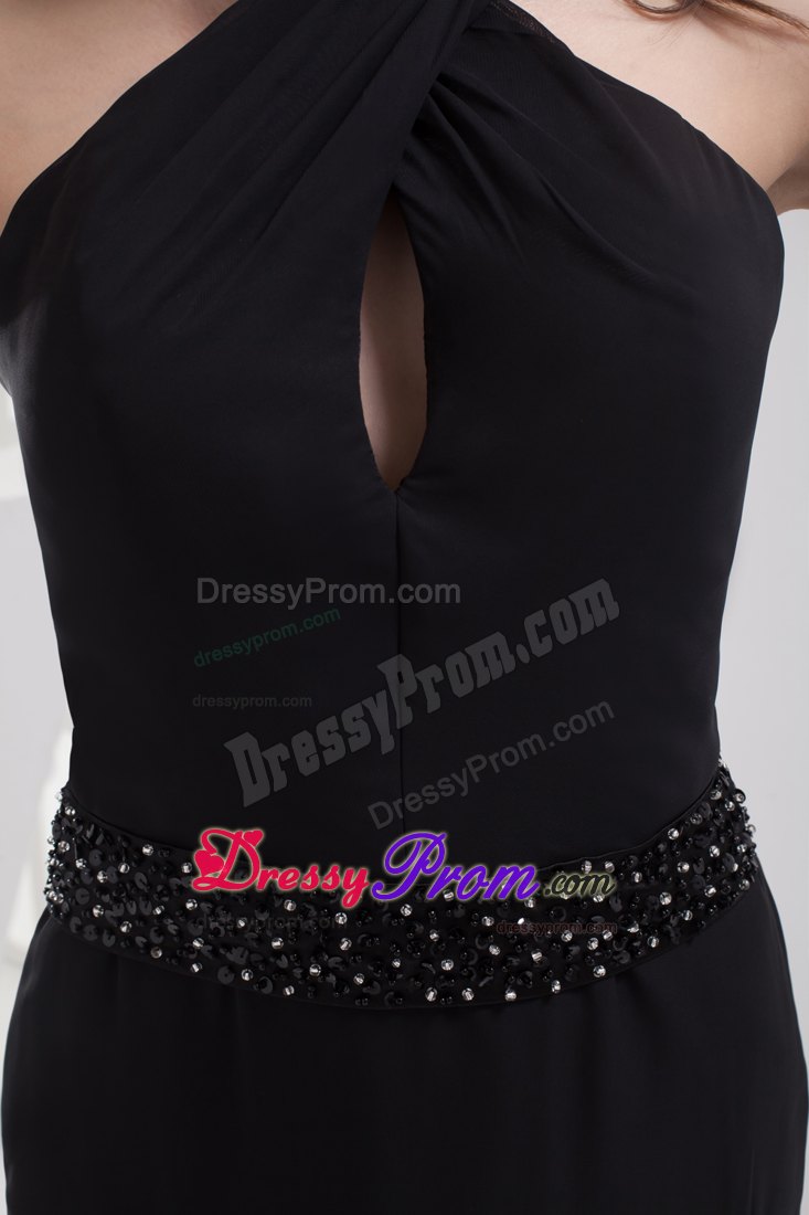 Affordable Halter Top Brush Train Black Prom Dress for Girls