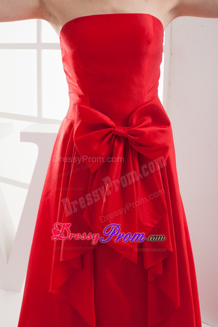 Bowknot Accent Strapless Brush Train Prom Celebrity Dress in Red