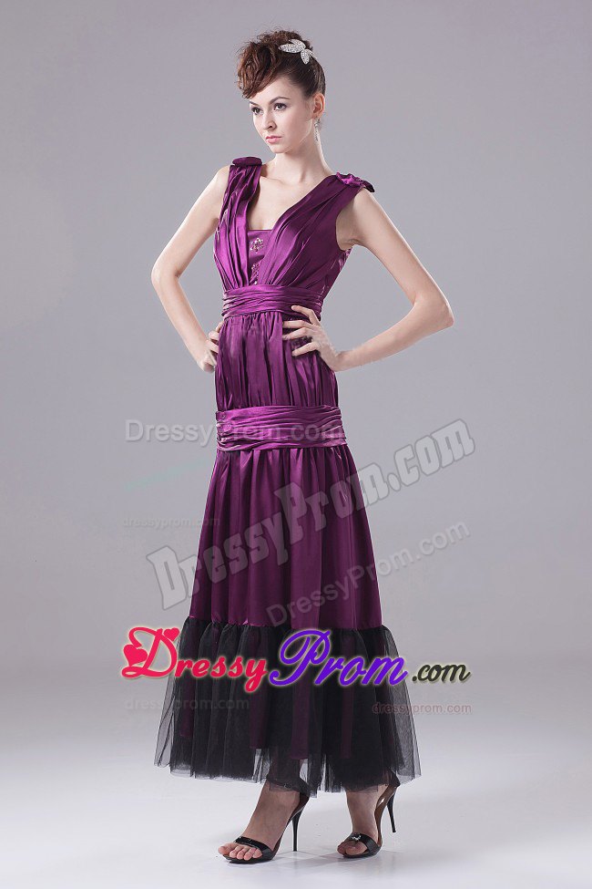 Taffeta Column v-Neck Ruched Eggplant Purple Prom Gowns