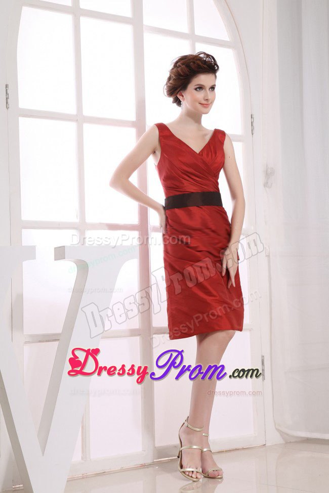 Wine Red Column V-neck Ruched Prom Evening Dress with Black Sash