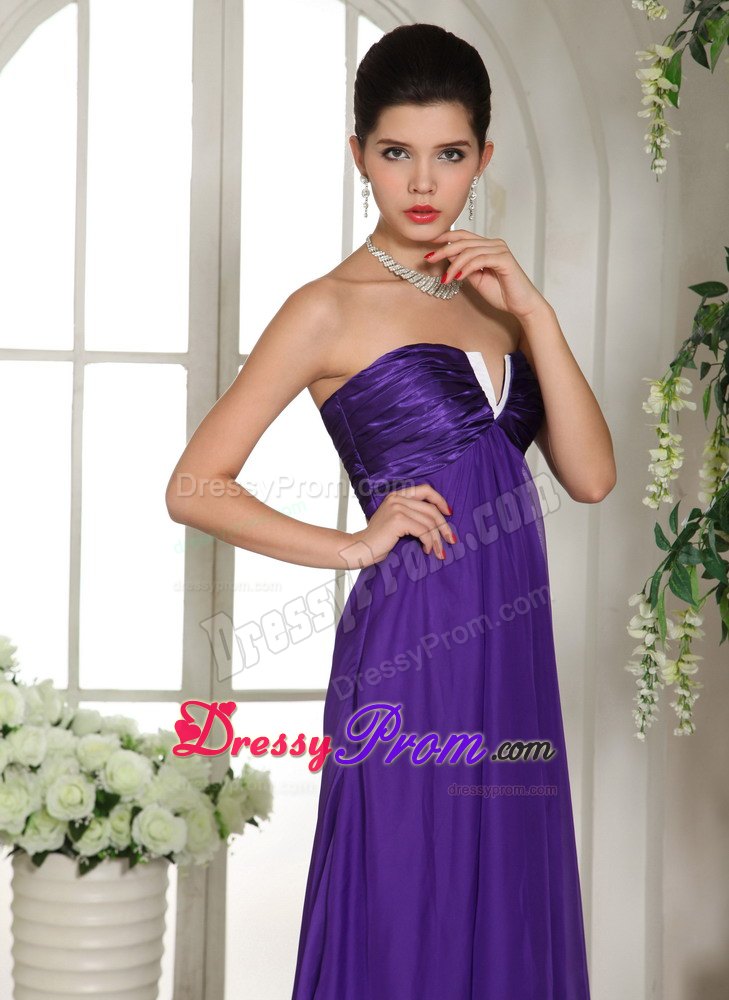 Eggplant Purple Empire Chiffon Prom Court Dresses with Slot Neckline