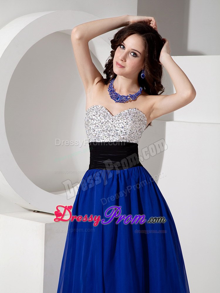 Beading Sash Accent Long Chiffon Dresses for Prom in Royal Blue
