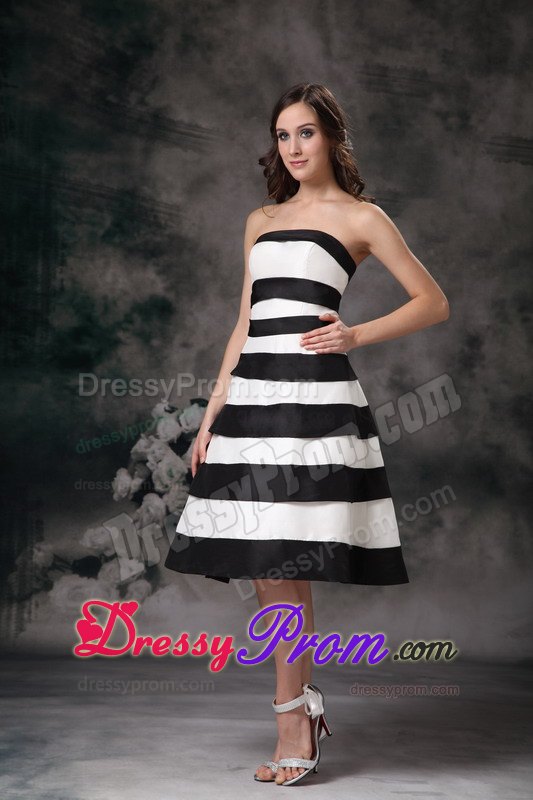 Black and White A-line Strapless Knee-length Prom Dress