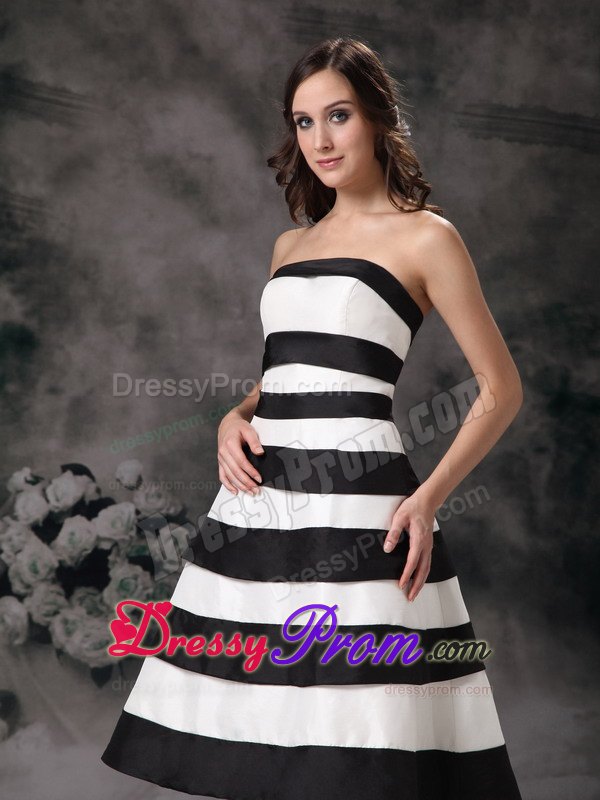 Black and White A-line Strapless Knee-length Prom Dress