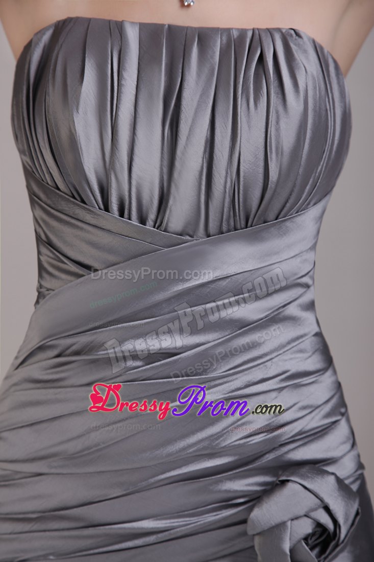 Grey Strapless Mini-length Taffeta Prom Dress with Ruching