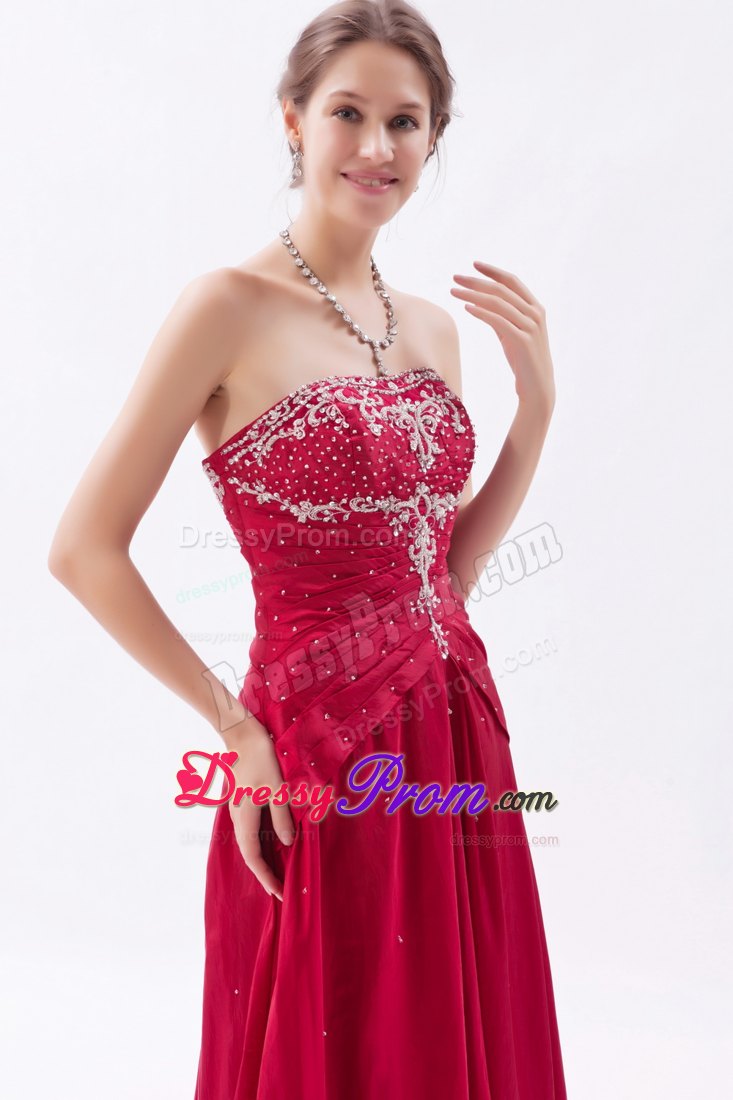 A-Line/Princess Strapless Floor-Length Taffeta Prom Dress With Appliques