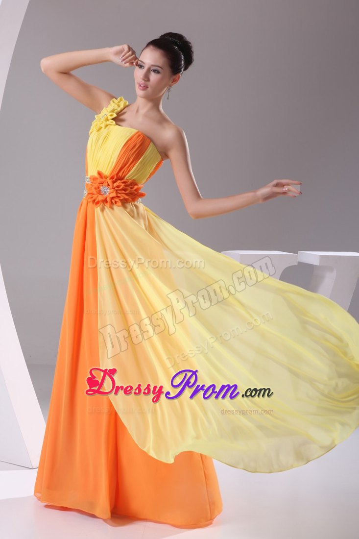 Fascinating Sheath/Column One Shoulder Two-tone Chiffon Prom Dress