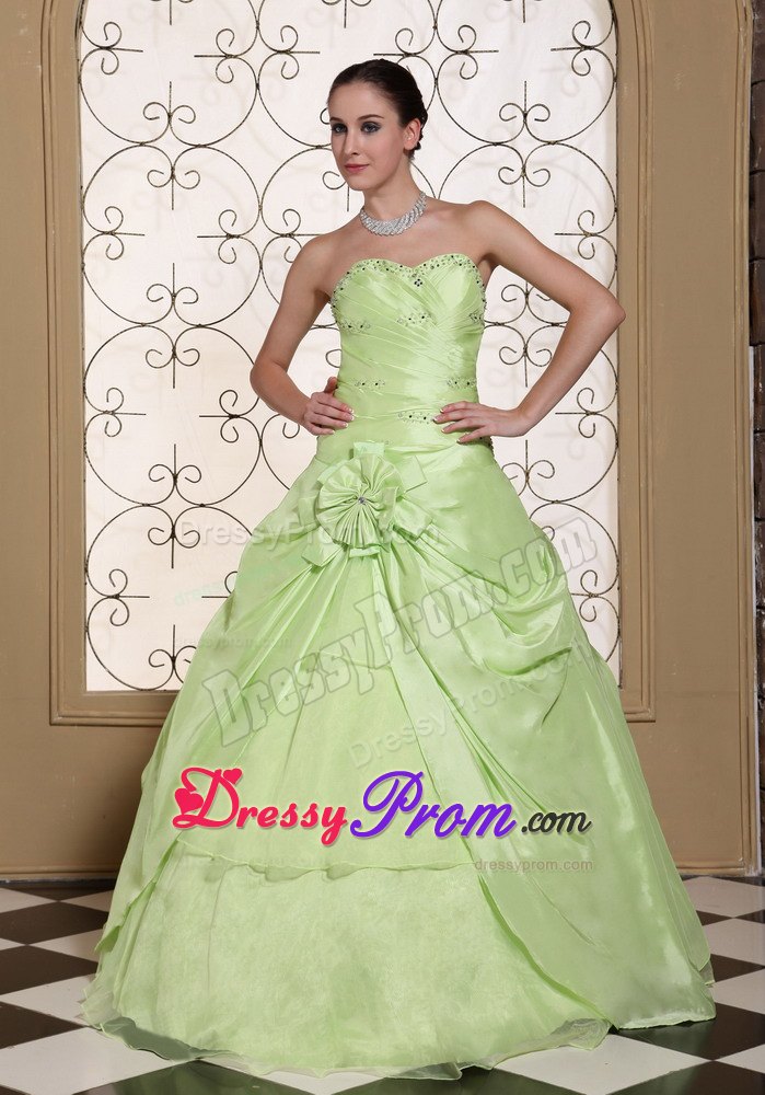 Beaded Sweetheart Yellow Green Sweet Sixteen Quinceanera Dresses