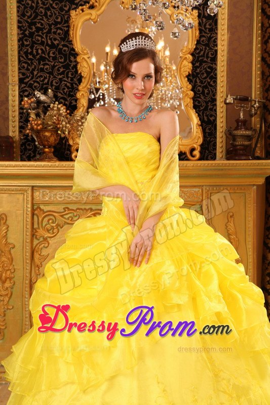 Appliques Strapless Ruffled Yellow Pick-ups Quinceanera Dress