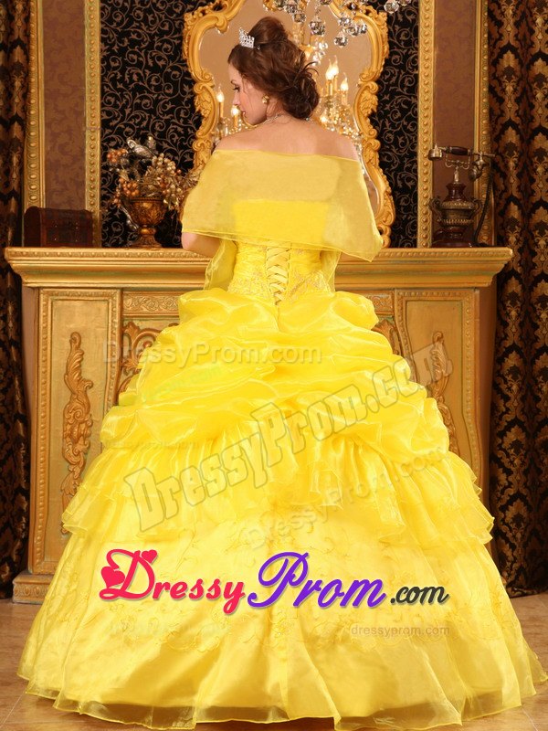Appliques Strapless Ruffled Yellow Pick-ups Quinceanera Dress