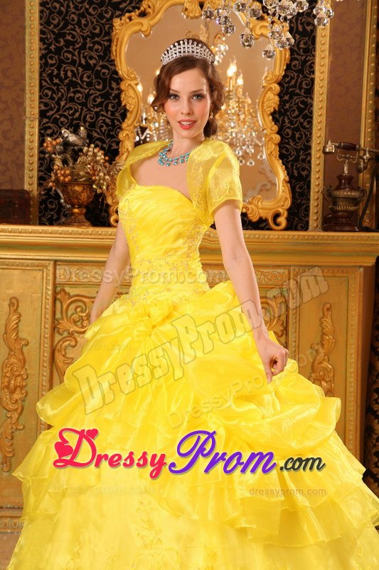 Appliques Strapless Ruffled Yellow Pick-ups Quinceanera Dress