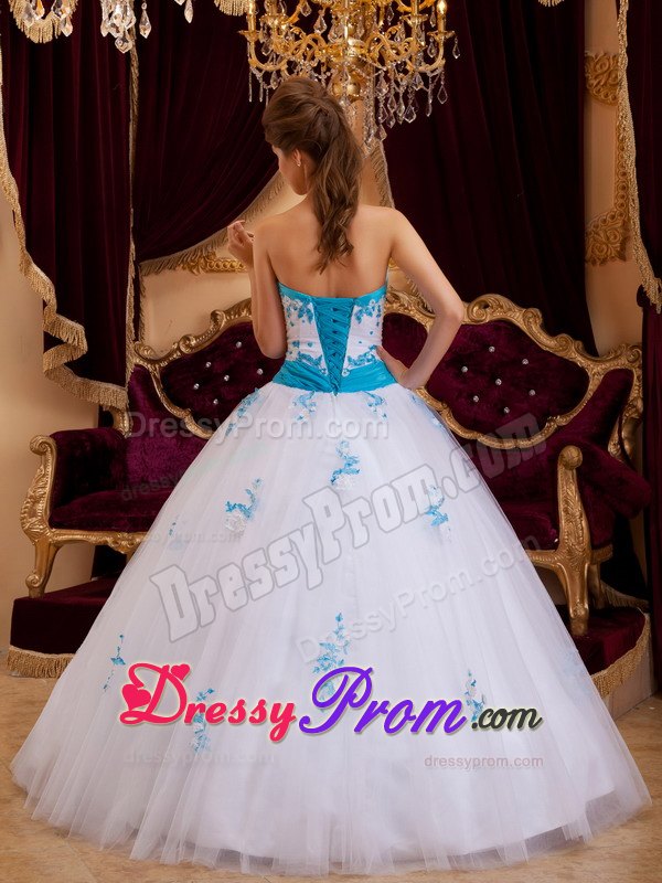 Sweetheart White A-line Appliques Quinceanera Dresses