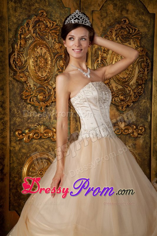 Strapless Champagne Appliques Tulle Quinceanera Dress