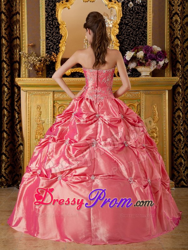 Halter Sequin Sweetheart Quinceanera Dress with Appliques