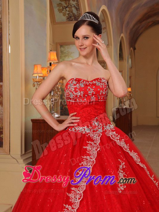 Red Sweetheart Embroidery and Beading Sweet 16 Dresses