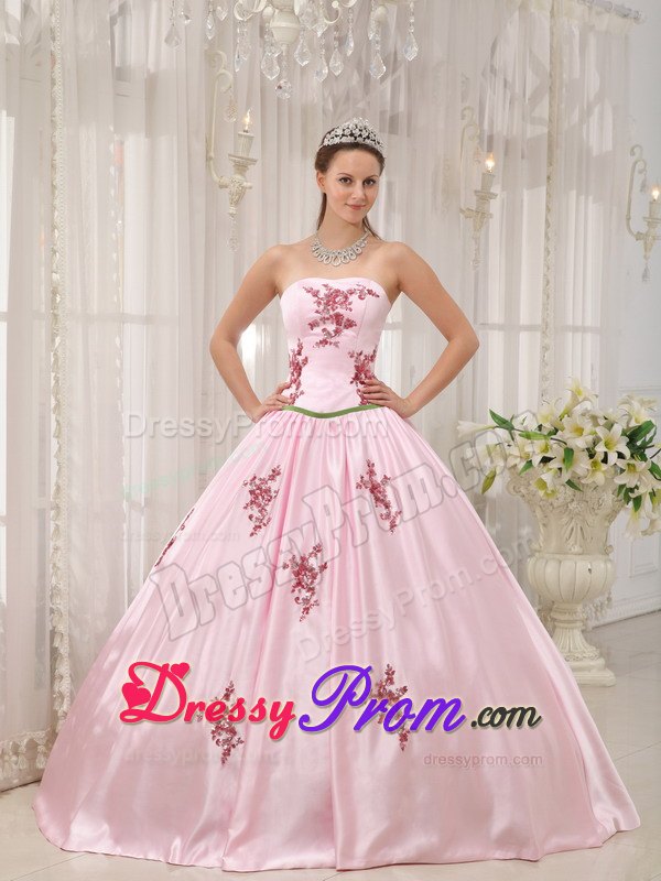 Dropped Waist Pink Strapless Quinceanera Gowns with Appliques