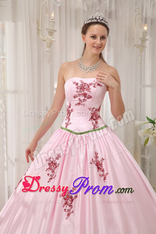 Dropped Waist Pink Strapless Quinceanera Gowns with Appliques