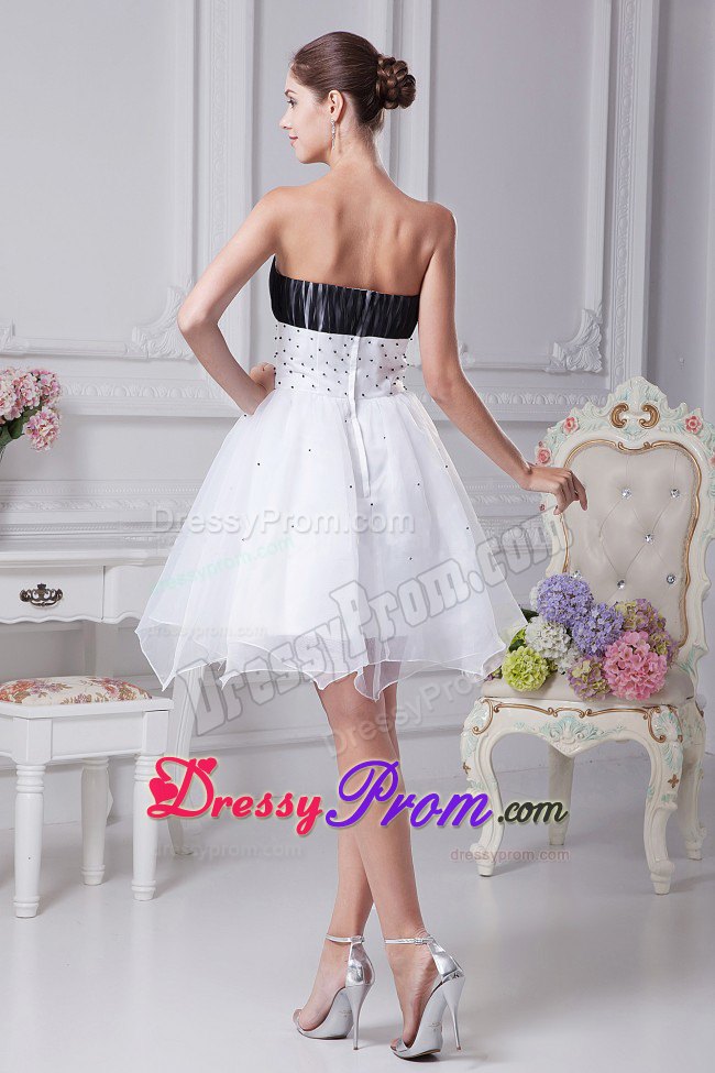 White and Black Organza Dresses for Prom Queen with Appliques