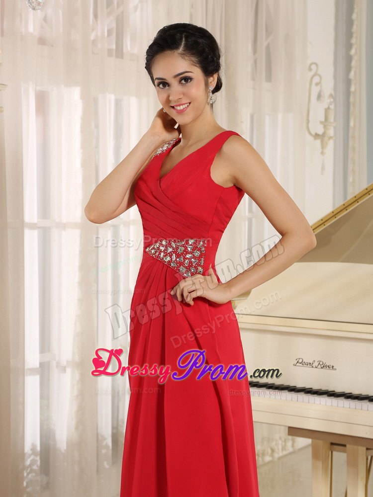 Red Beaded Decorated V-neck with Straps and Waist for 2013 Prom Dress