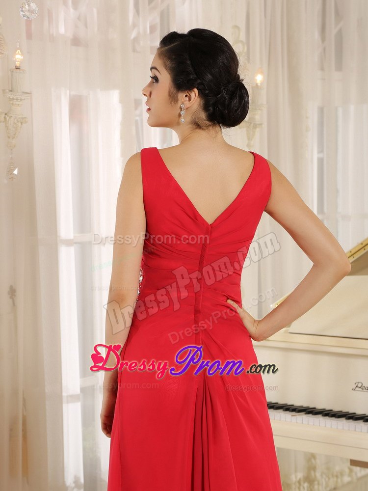 Red Beaded Decorated V-neck with Straps and Waist for 2013 Prom Dress