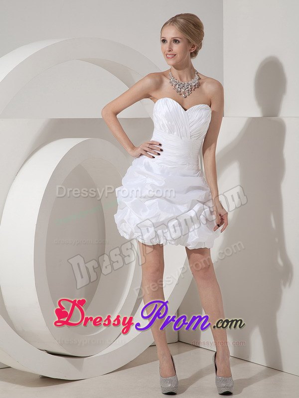 Ruching and Pick ups Accent White Taffeta Dress for Prom Queen