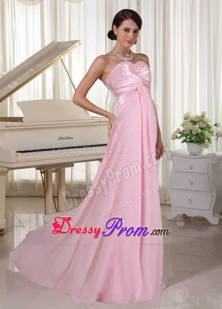Beaded Sweetheart Chiffon Dresses for Prom Queen in Baby Pink